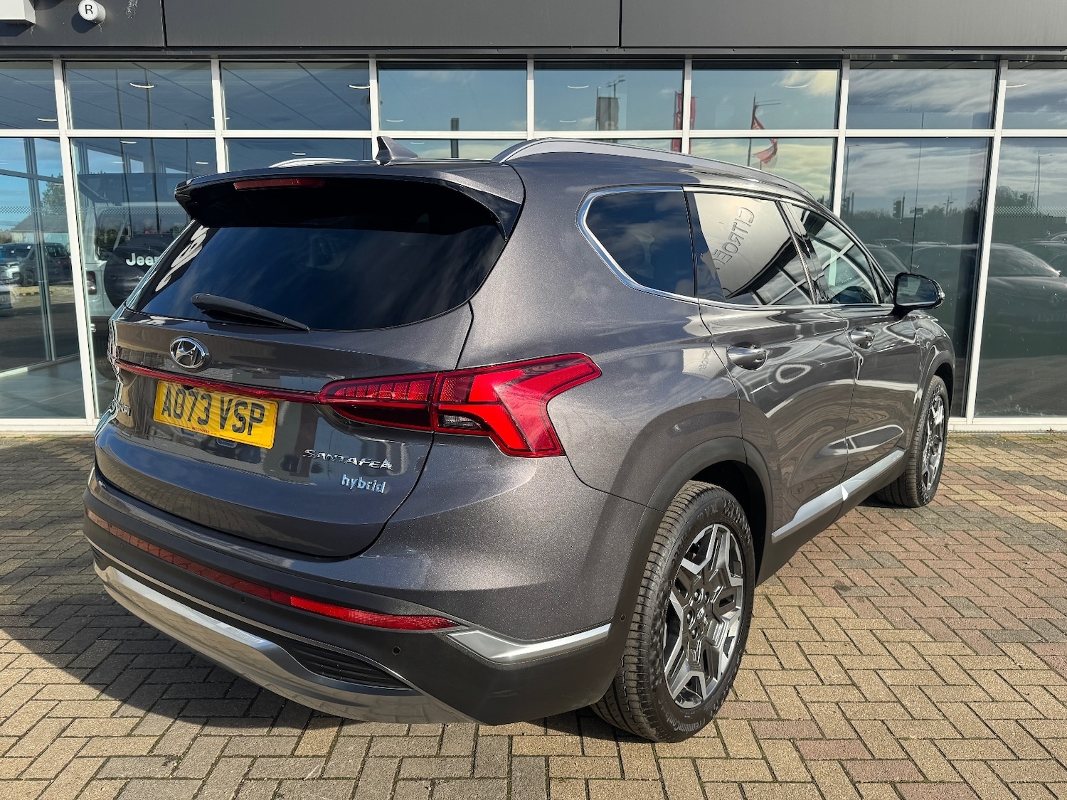 Used Hyundai Santa Fe 2023 for sale - 77665045: Photo 10