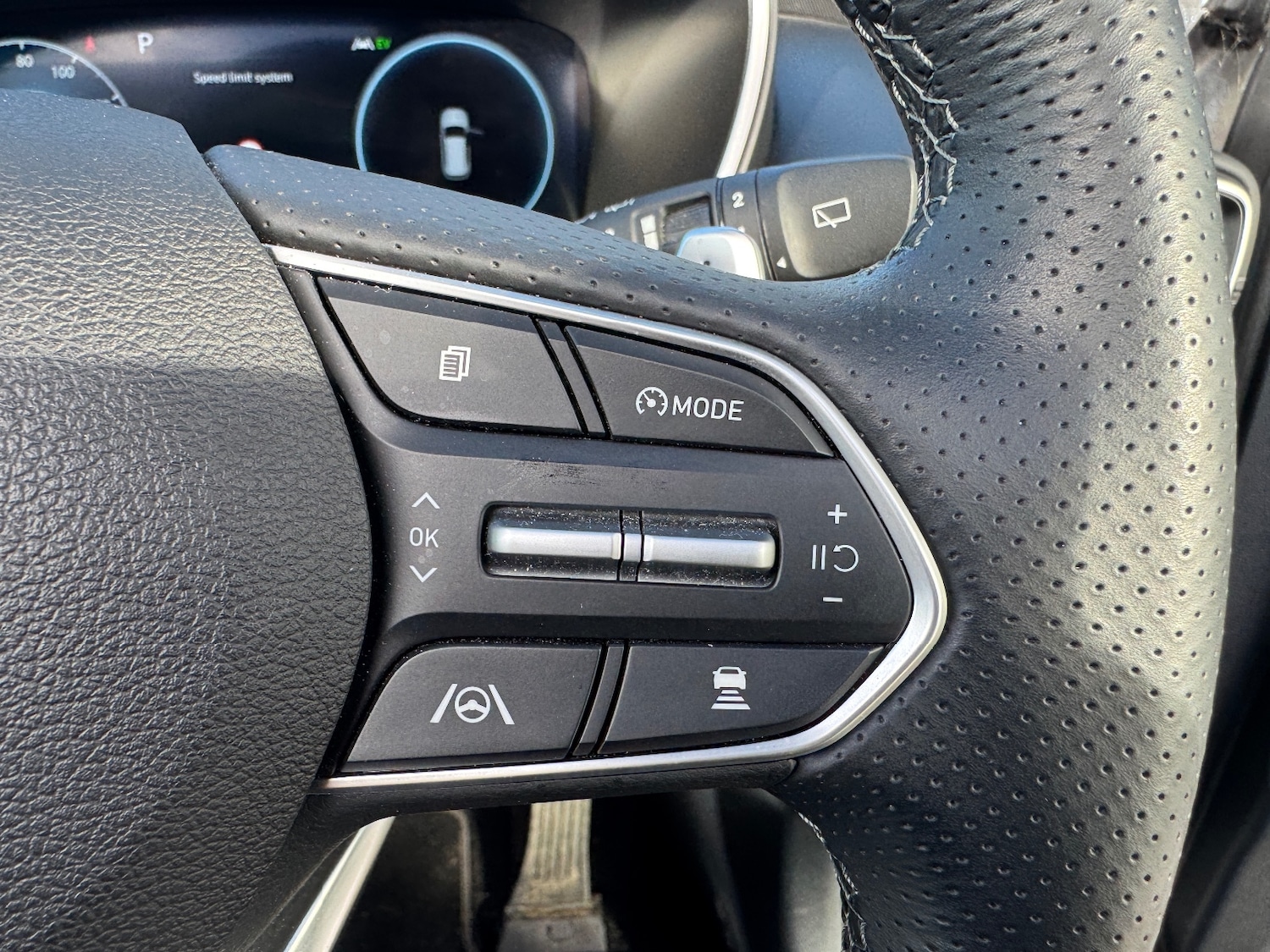 Used Hyundai Santa Fe 2023 for sale - 77665045: Photo 28