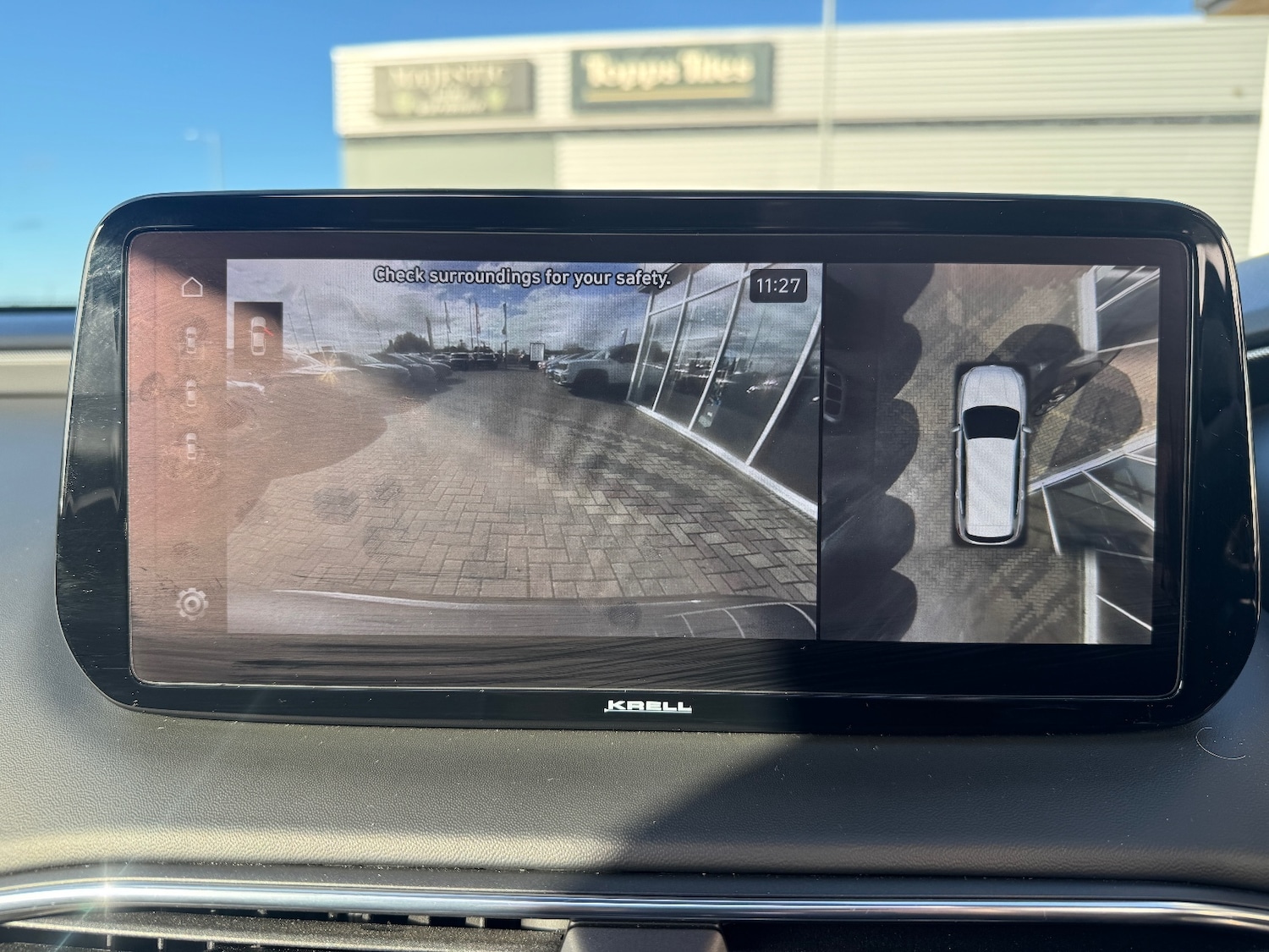 Used Hyundai Santa Fe 2023 for sale - 77665045: Photo 37