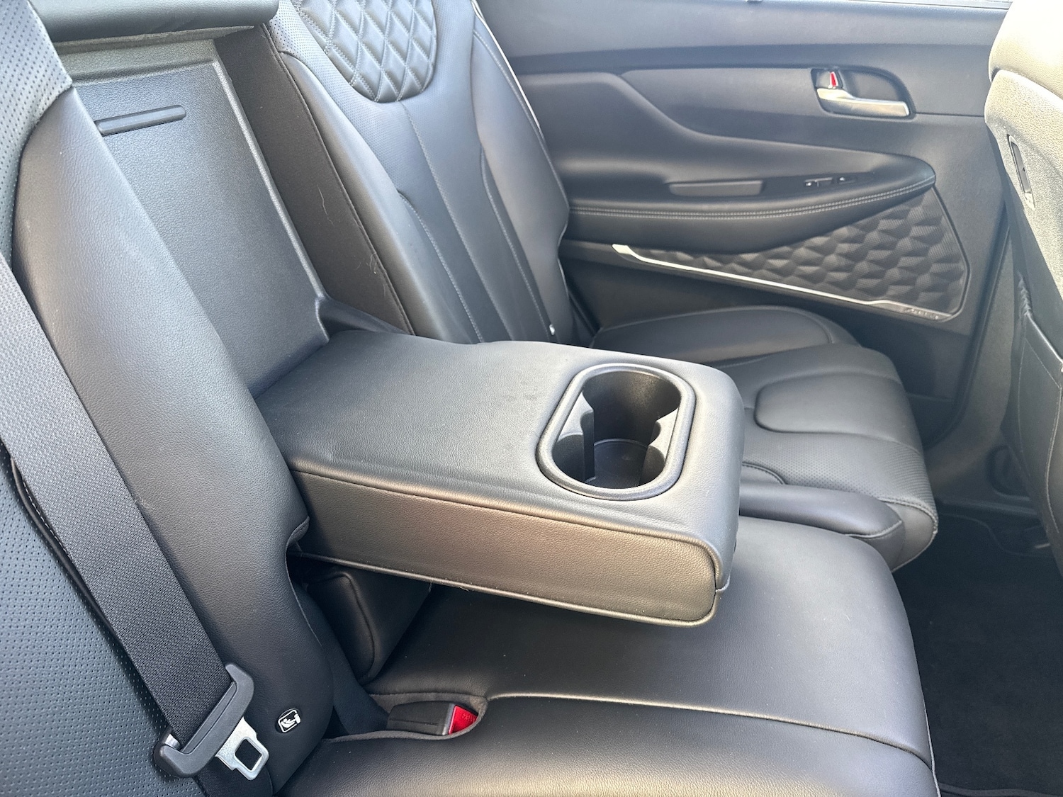 Used Hyundai Santa Fe 2023 for sale - 77665045: Photo 44