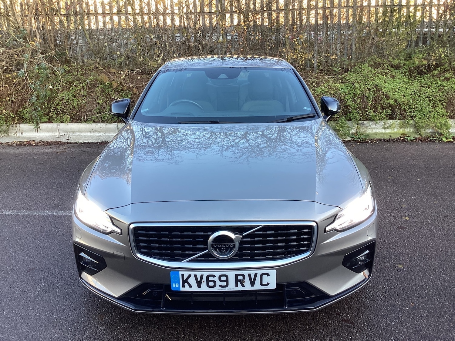 Used Volvo S60 2019 for sale - 76586999: Photo 3
