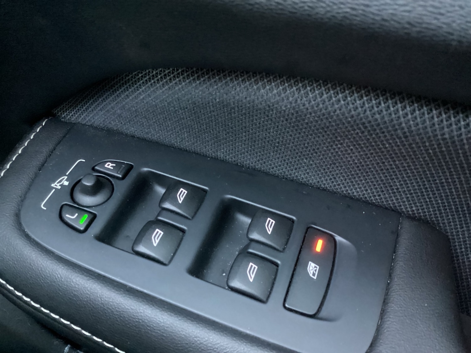 Used Volvo S60 2019 for sale - 76586999: Photo 44