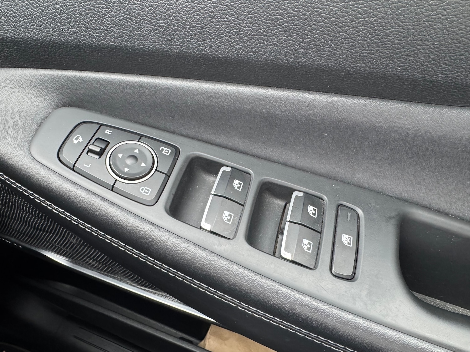Used Hyundai Santa Fe 2022 for sale - 76272951: Photo 37