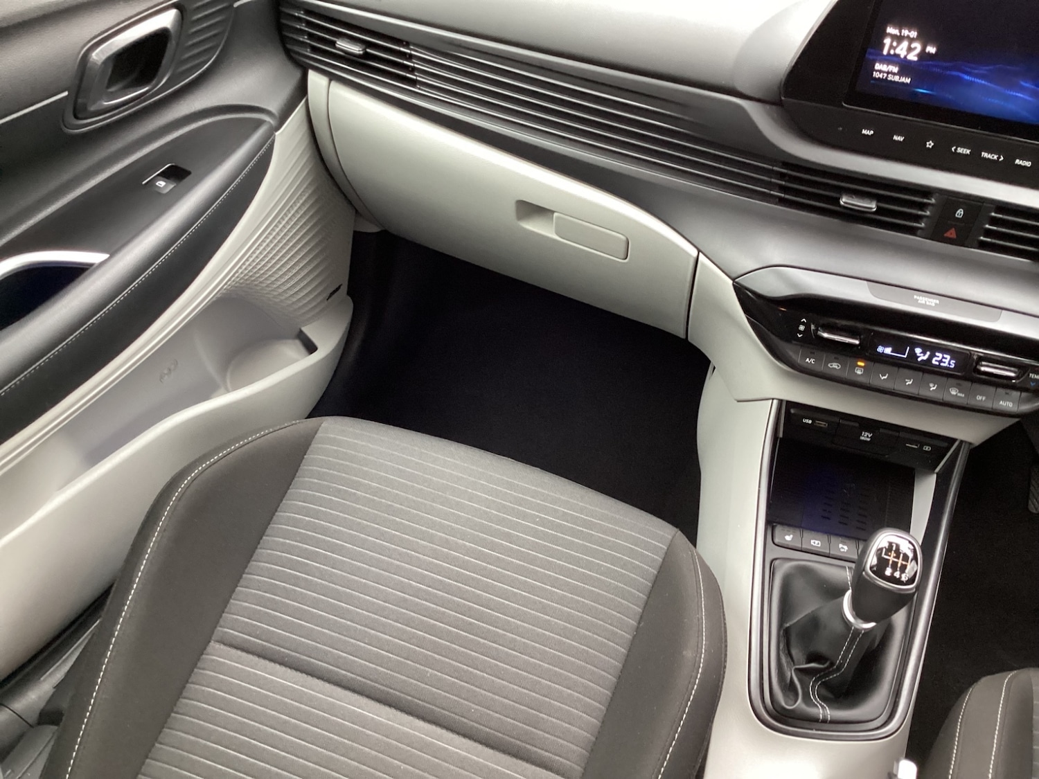 Used Hyundai i20 2022 for sale - 77256437: Photo 35