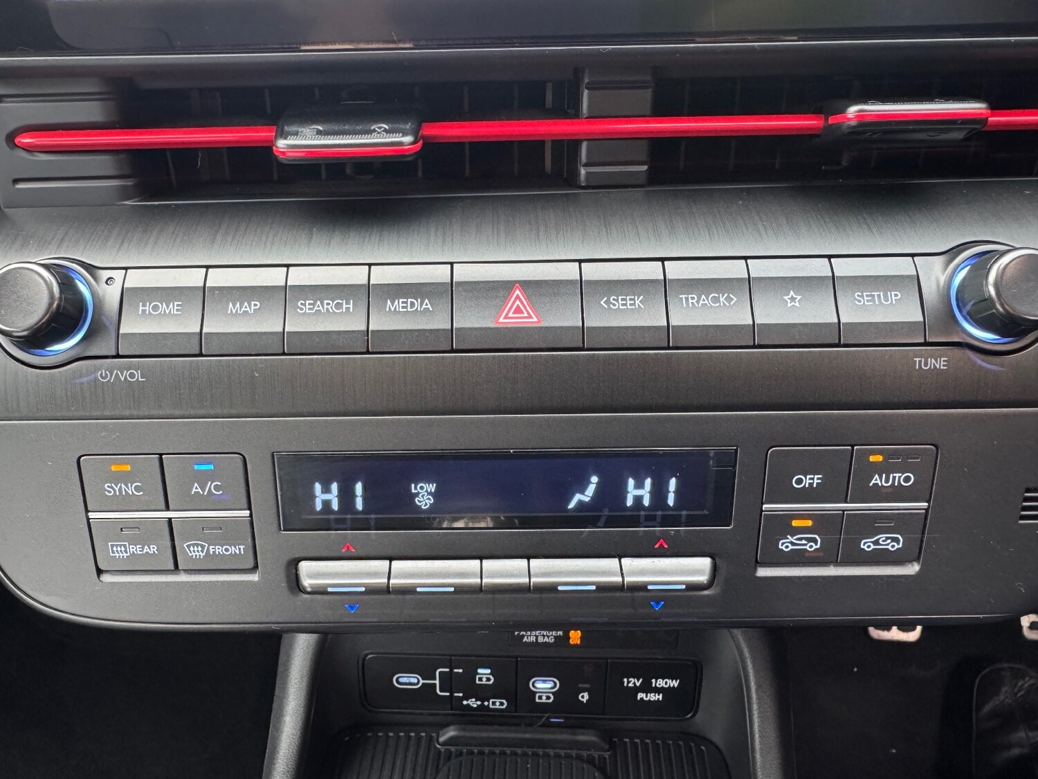 Used Hyundai KONA 2024 for sale - 76203702: Photo 37