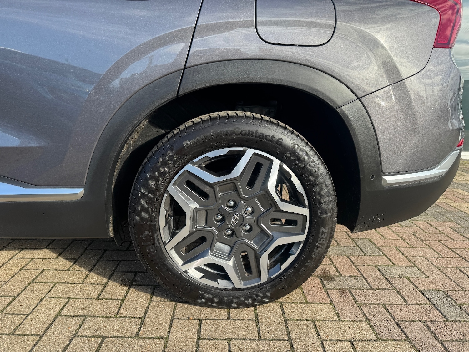 Used Hyundai Santa Fe 2023 for sale - 76731461: Photo 14