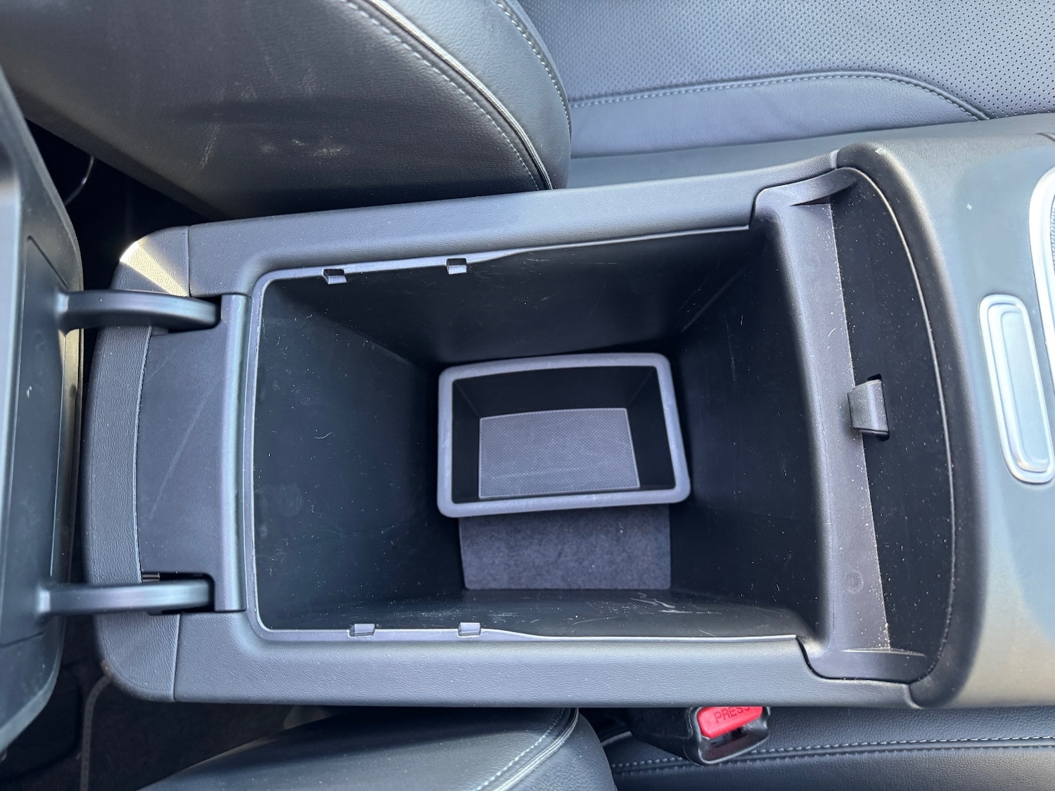 Used Hyundai Santa Fe 2023 for sale - 76731461: Photo 31