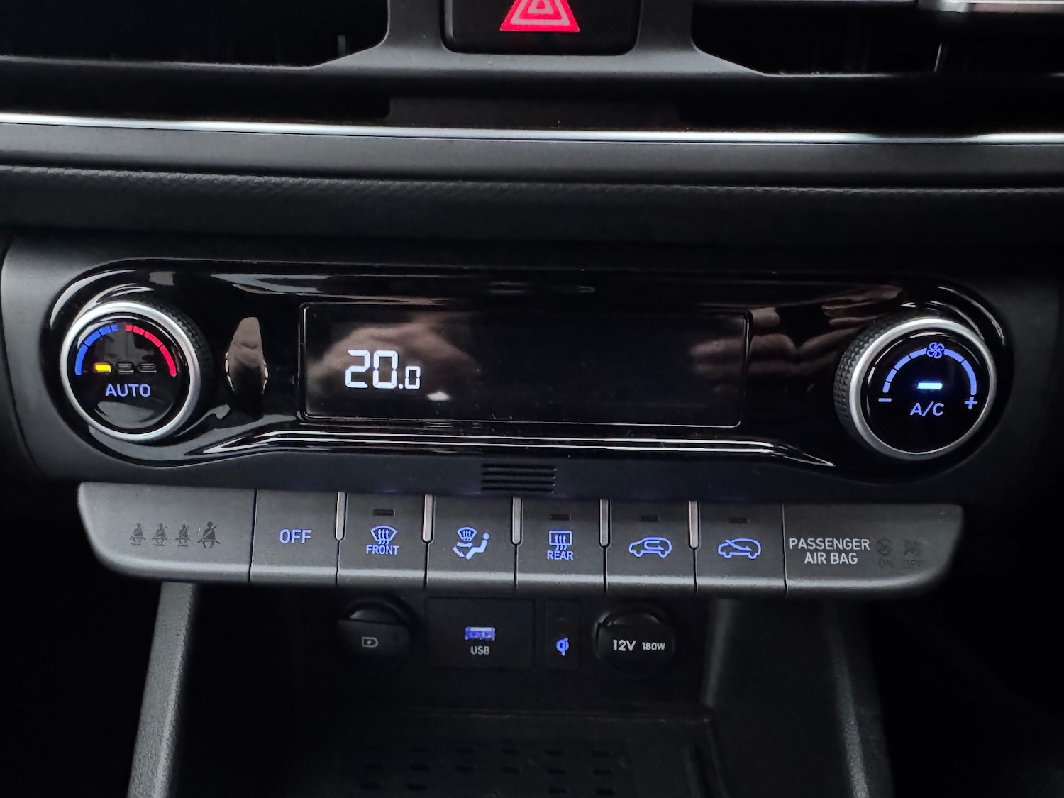 Used Hyundai KONA 2023 for sale - 76229257: Photo 32