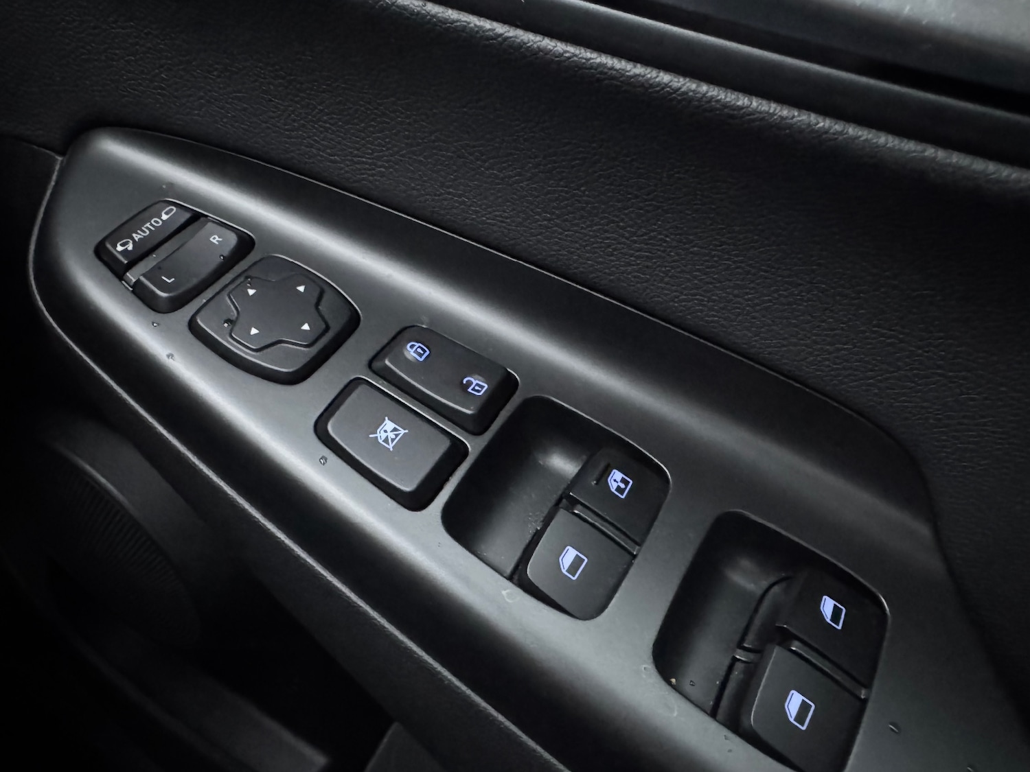 Used Hyundai KONA 2023 for sale - 76229257: Photo 41