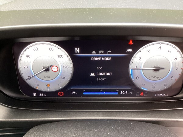 Used Hyundai i20 2023 for sale - 75648577: Photo 20