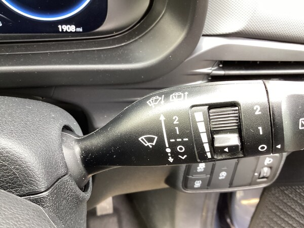 Used Hyundai i20 2024 for sale - 75354932: Photo 40