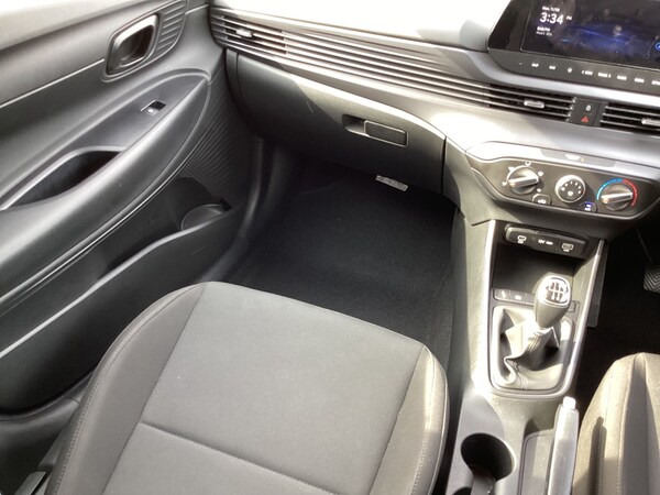 Used Hyundai i20 2024 for sale - 75354932: Photo 46