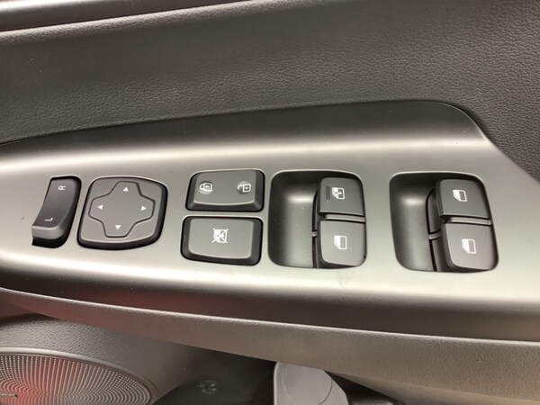 Used Hyundai KONA 2023 for sale - 75354797: Photo 31