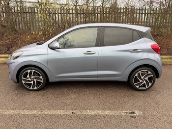 Used Hyundai i10 2025 for sale - 77193635: Photo