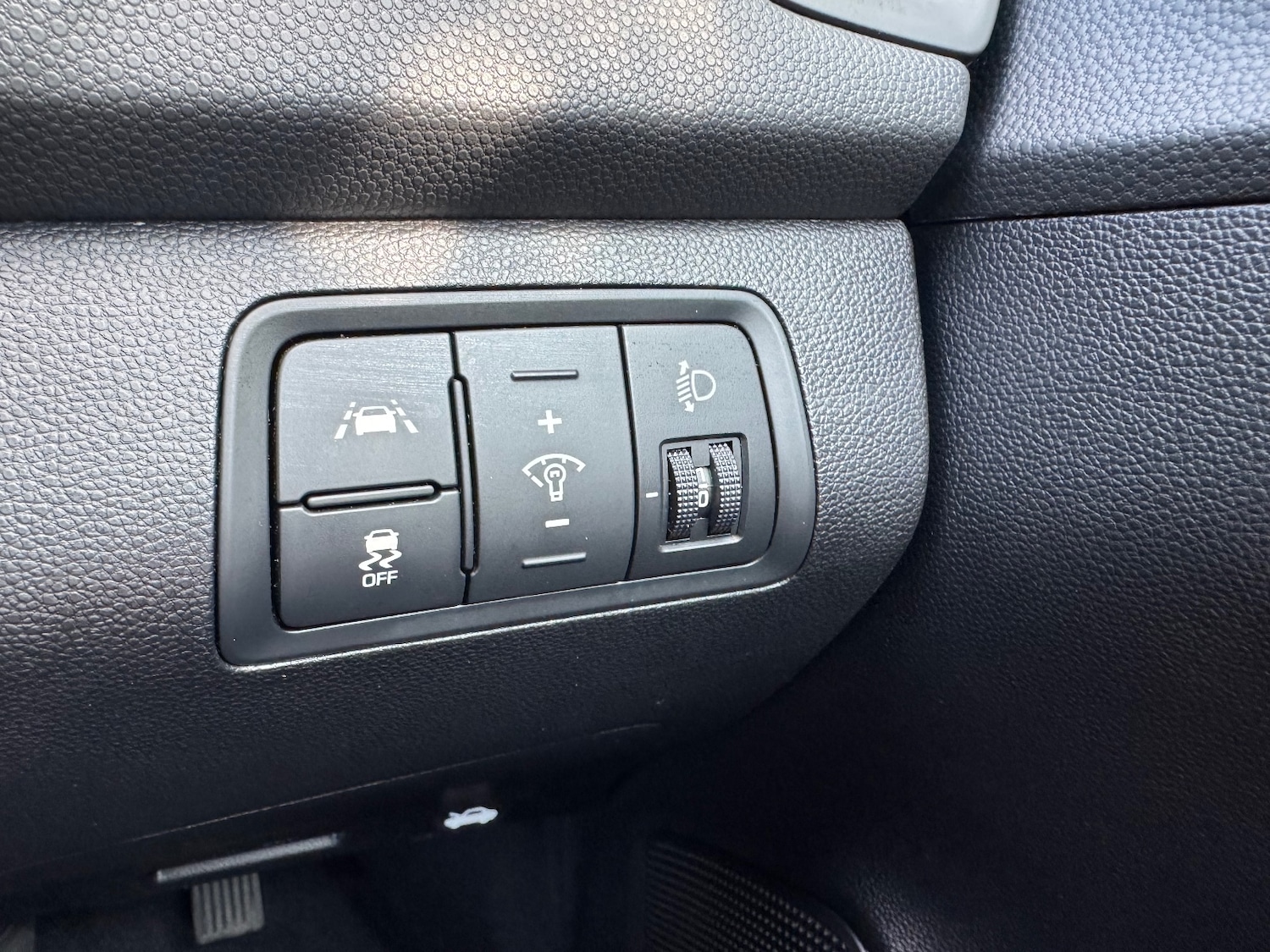 Used Hyundai i20 2018 for sale - 76332110: Photo 39