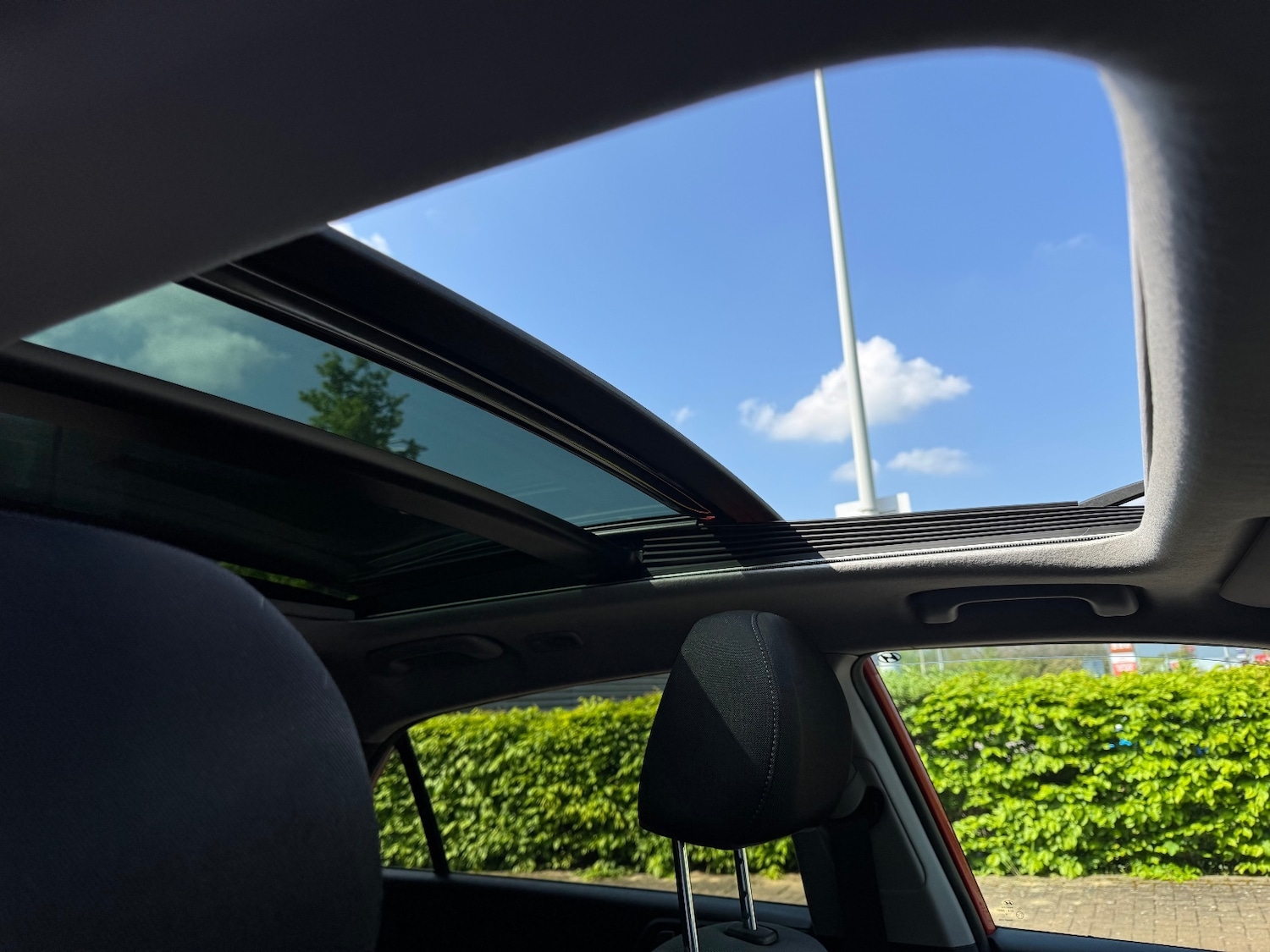 Used Hyundai i20 2018 for sale - 76332110: Photo 44