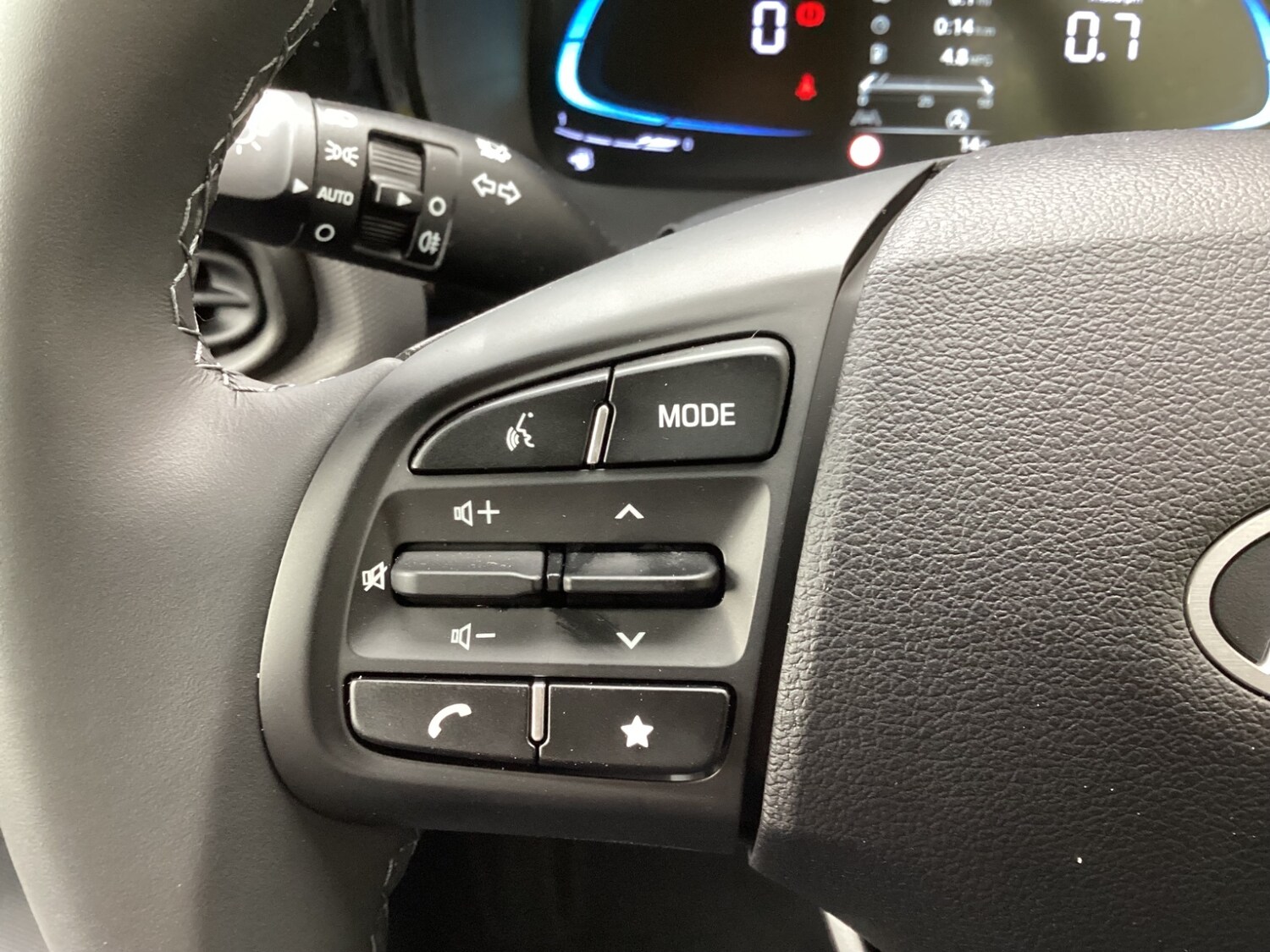 Used Hyundai i10 2025 for sale - 76100060: Photo 24