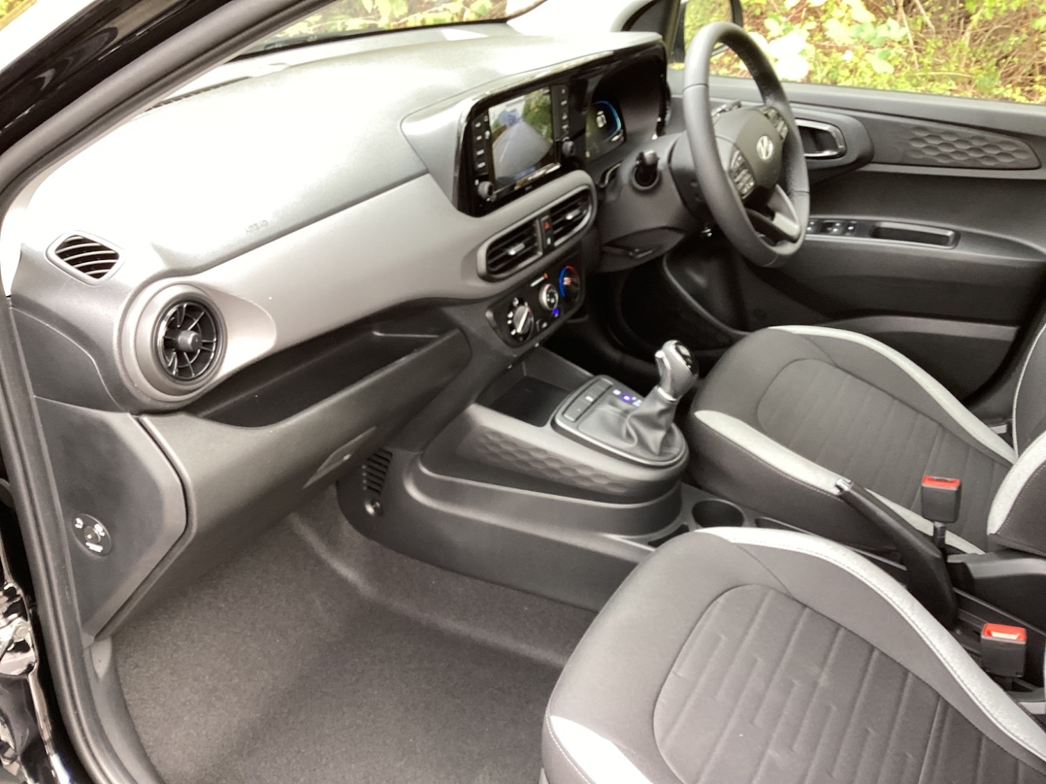 Used Hyundai i10 2025 for sale - 76100060: Photo 27