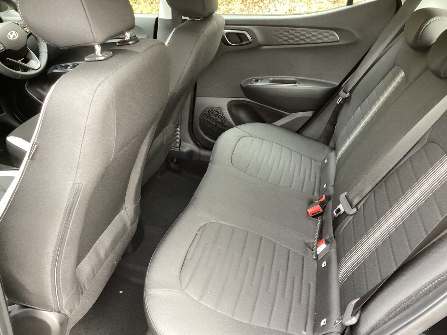 Used Hyundai i10 2025 for sale - 76100060: Photo 28