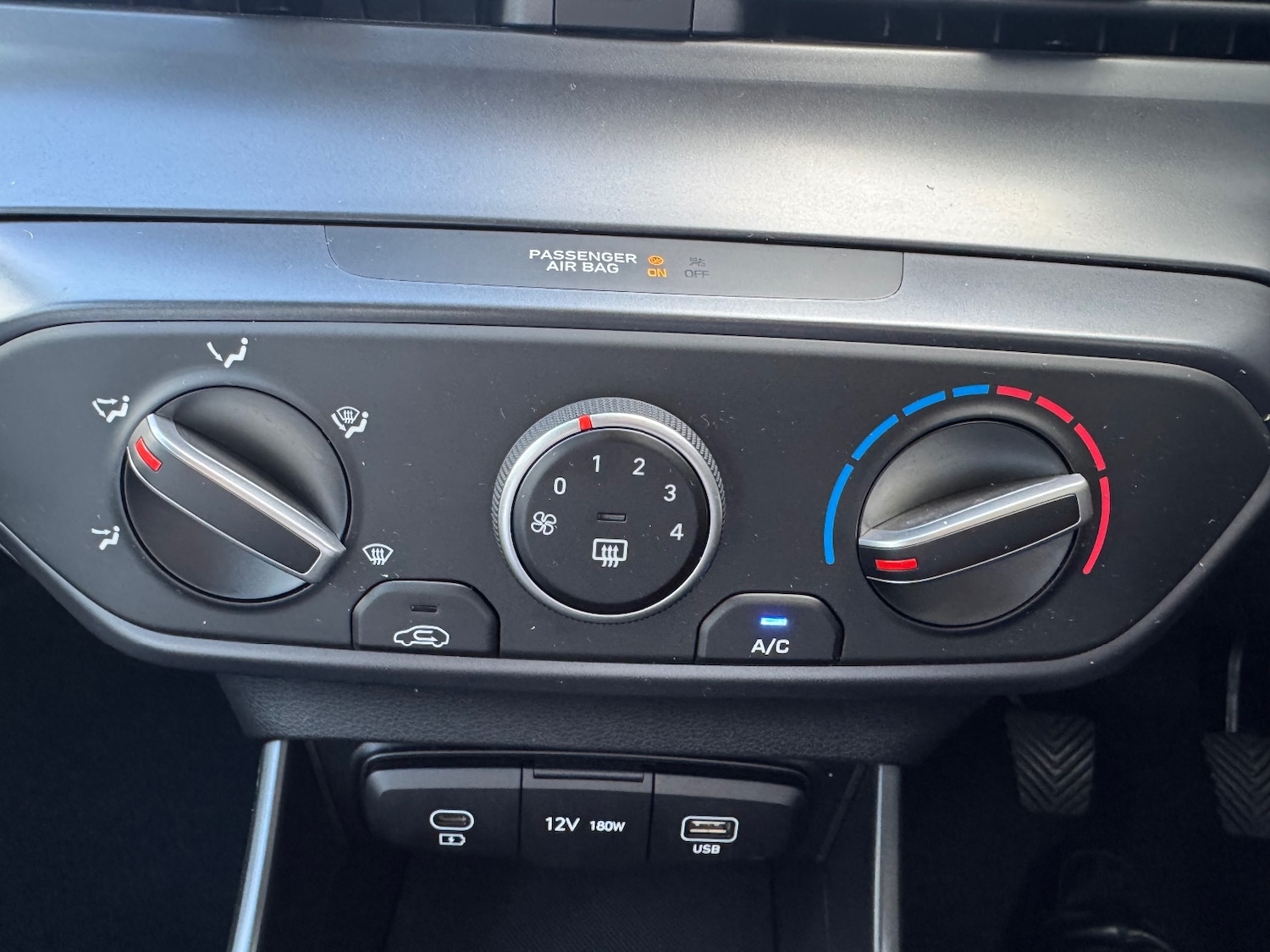 Used Hyundai i20 2024 for sale - 75354857: Photo 28