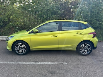 Used Hyundai i20 2024 for sale - 75354857: Photo