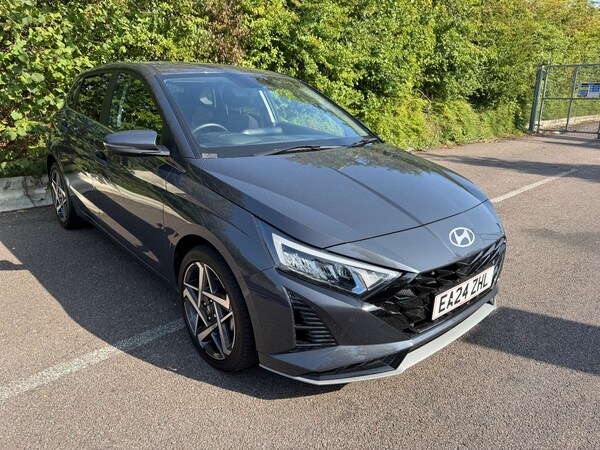 Used Hyundai i20 2024 for sale - 75354859: Photo 1