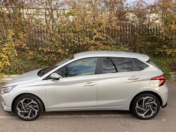 Used Hyundai i20 2021 for sale - 76372991: Photo