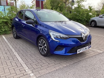 Used Renault Clio 2023 for sale - 78152602: Photo