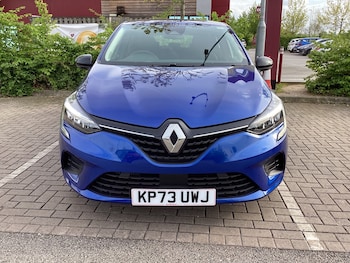 Used Renault Clio 2023 for sale - 78152602: Photo