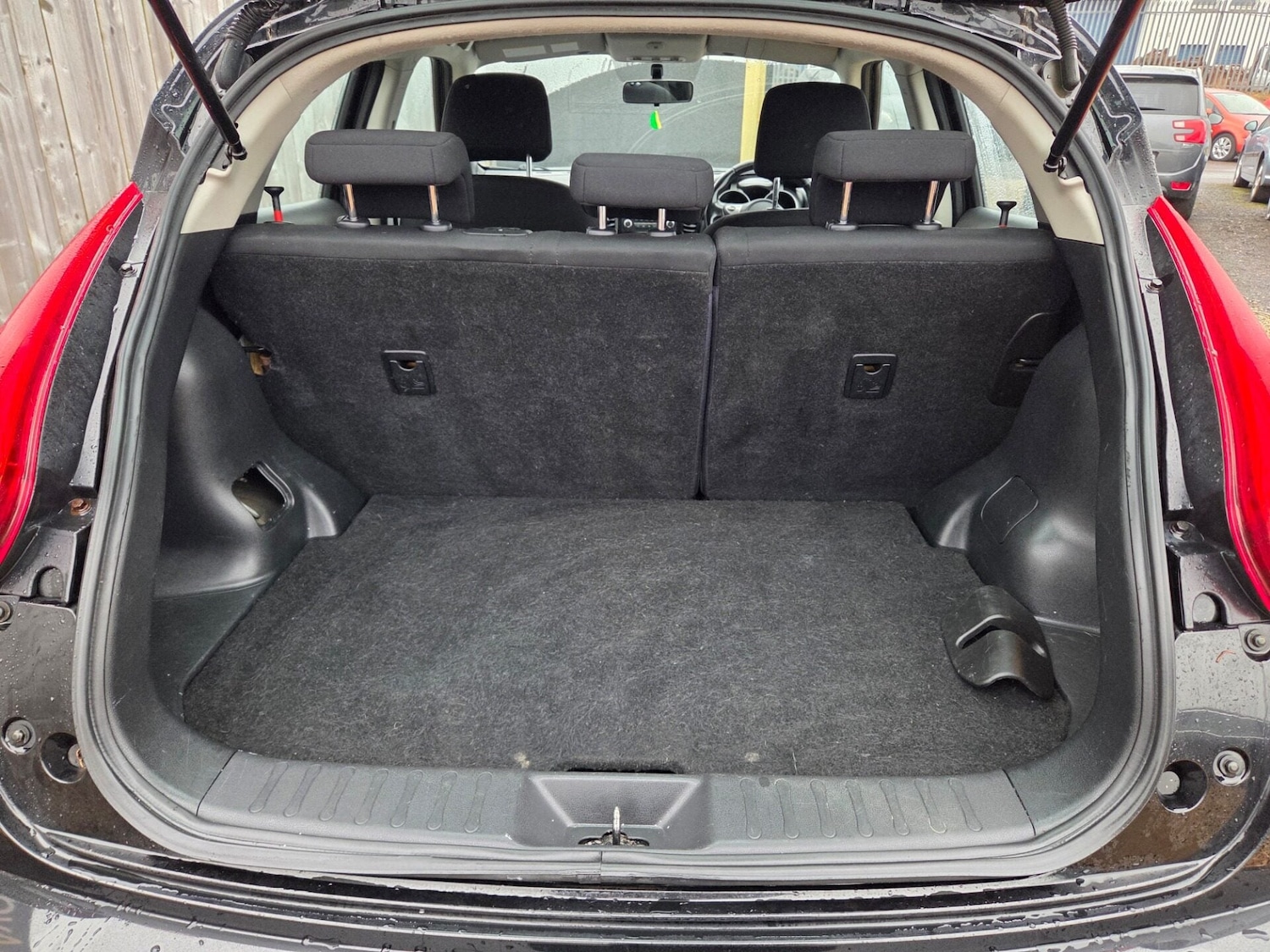 Used Nissan Juke 2012 for sale - 77630091: Photo 21