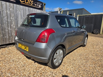 Used Suzuki Swift 2007 for sale - 78345492: Photo