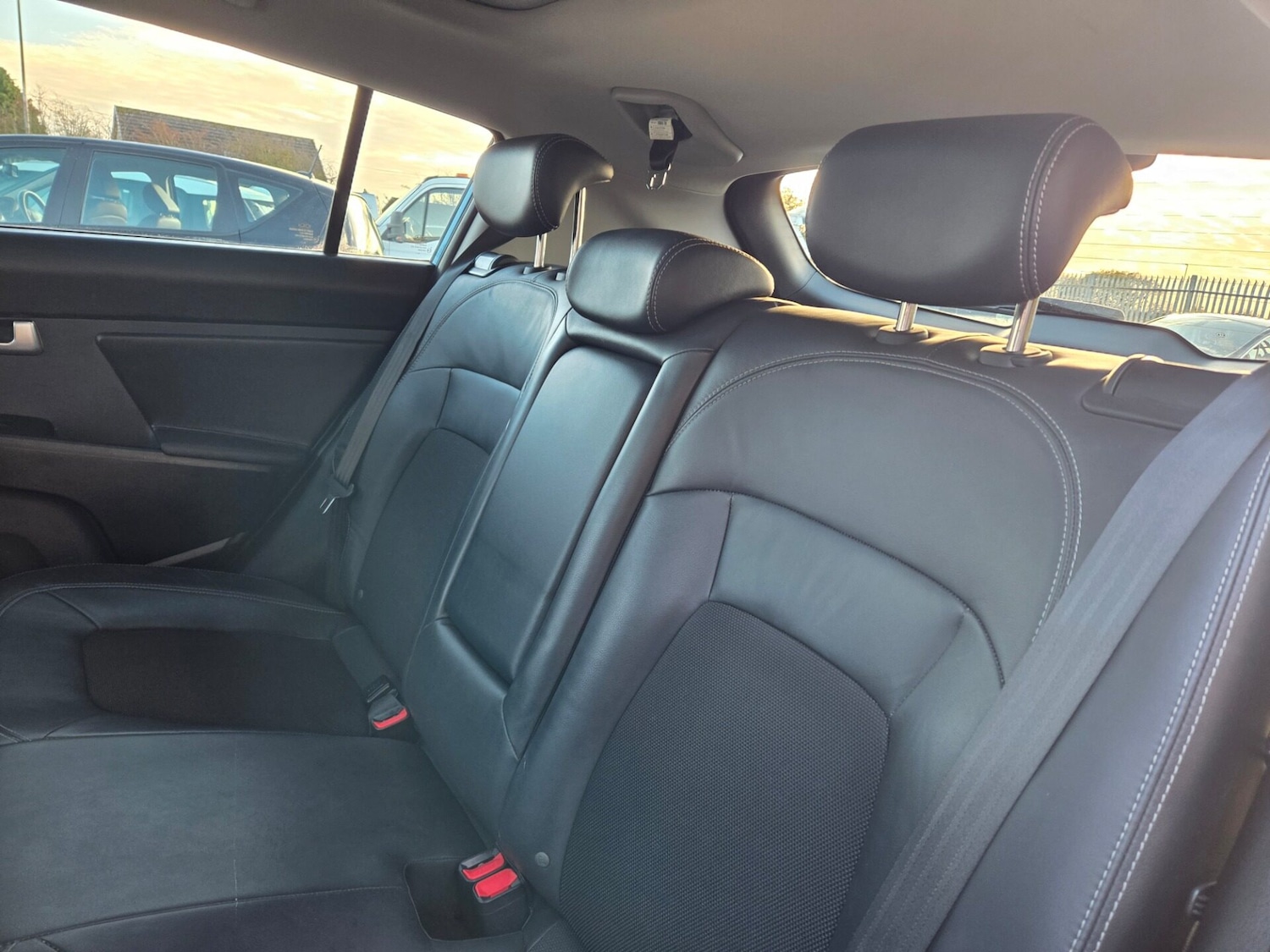 Used Kia Sportage 2010 for sale - 76385616: Photo 24