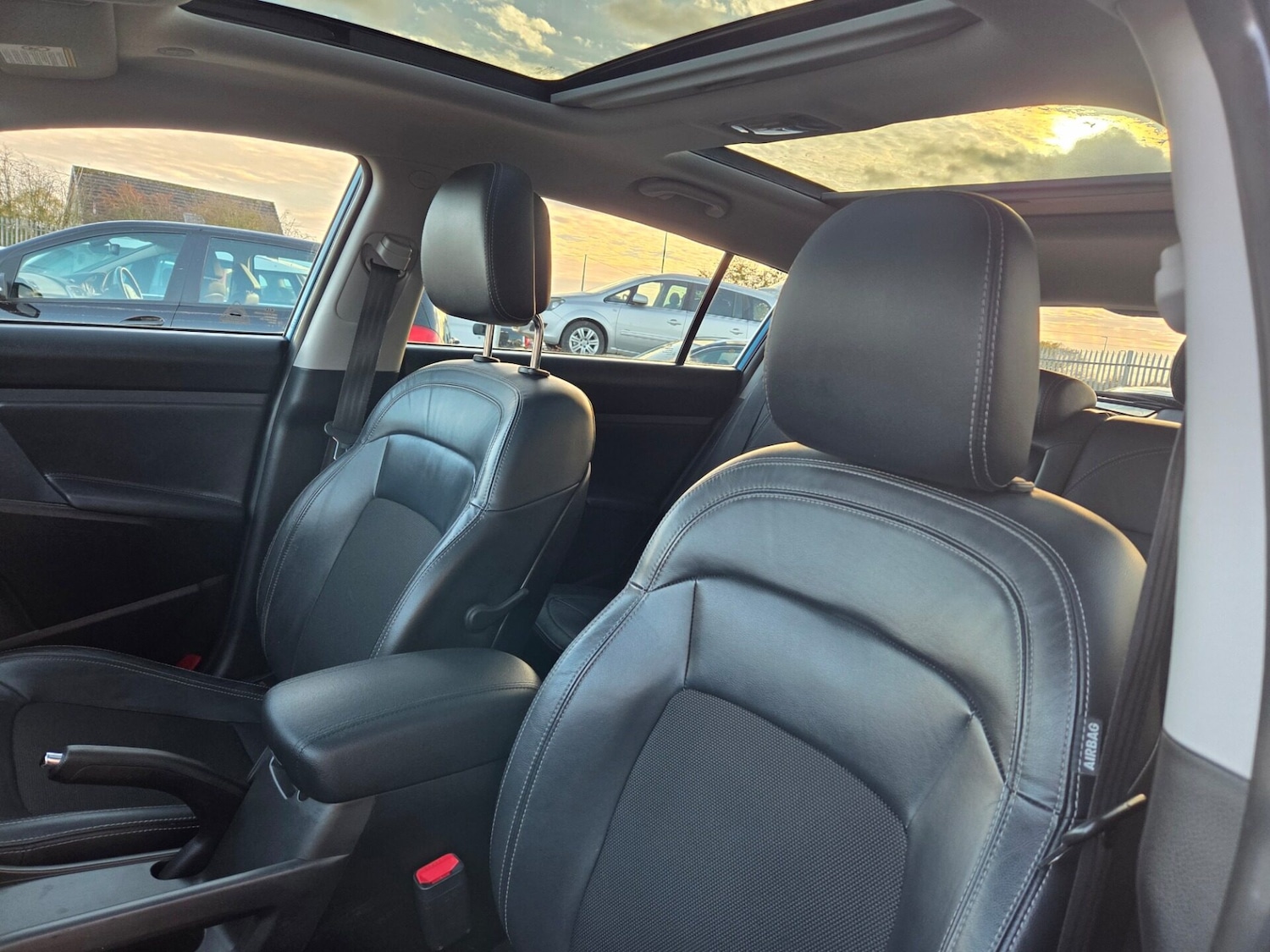 Used Kia Sportage 2010 for sale - 76385616: Photo 28