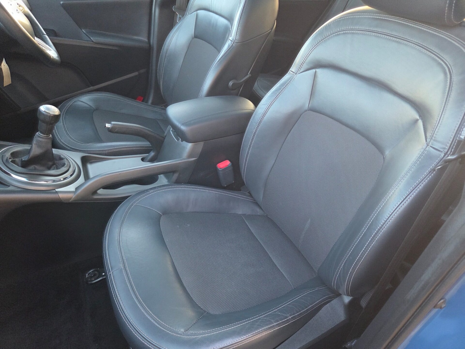 Used Kia Sportage 2010 for sale - 76385616: Photo 29