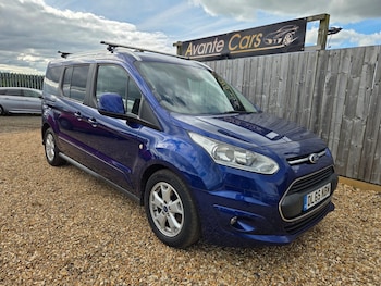 Used Ford Grand Tourneo Connect 2015 for sale - 79447206: Photo