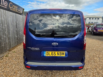 Used Ford Grand Tourneo Connect 2015 for sale - 79447206: Photo