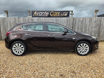 Used Vauxhall Astra 2012 for sale - 75999823: Photo