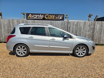 Used Peugeot 308 2014 for sale - 78700104: Photo
