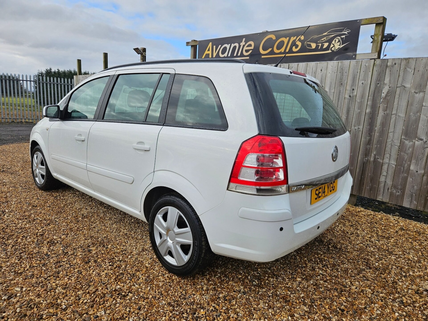 Used Vauxhall Zafira 2014 for sale - 76426555: Photo 5