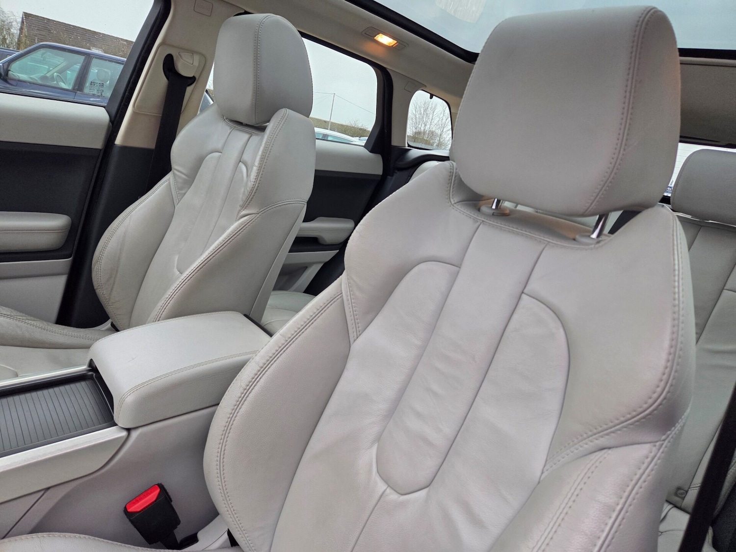 Used Land Rover Range Rover Evoque 2012 for sale - 76819806: Photo 27