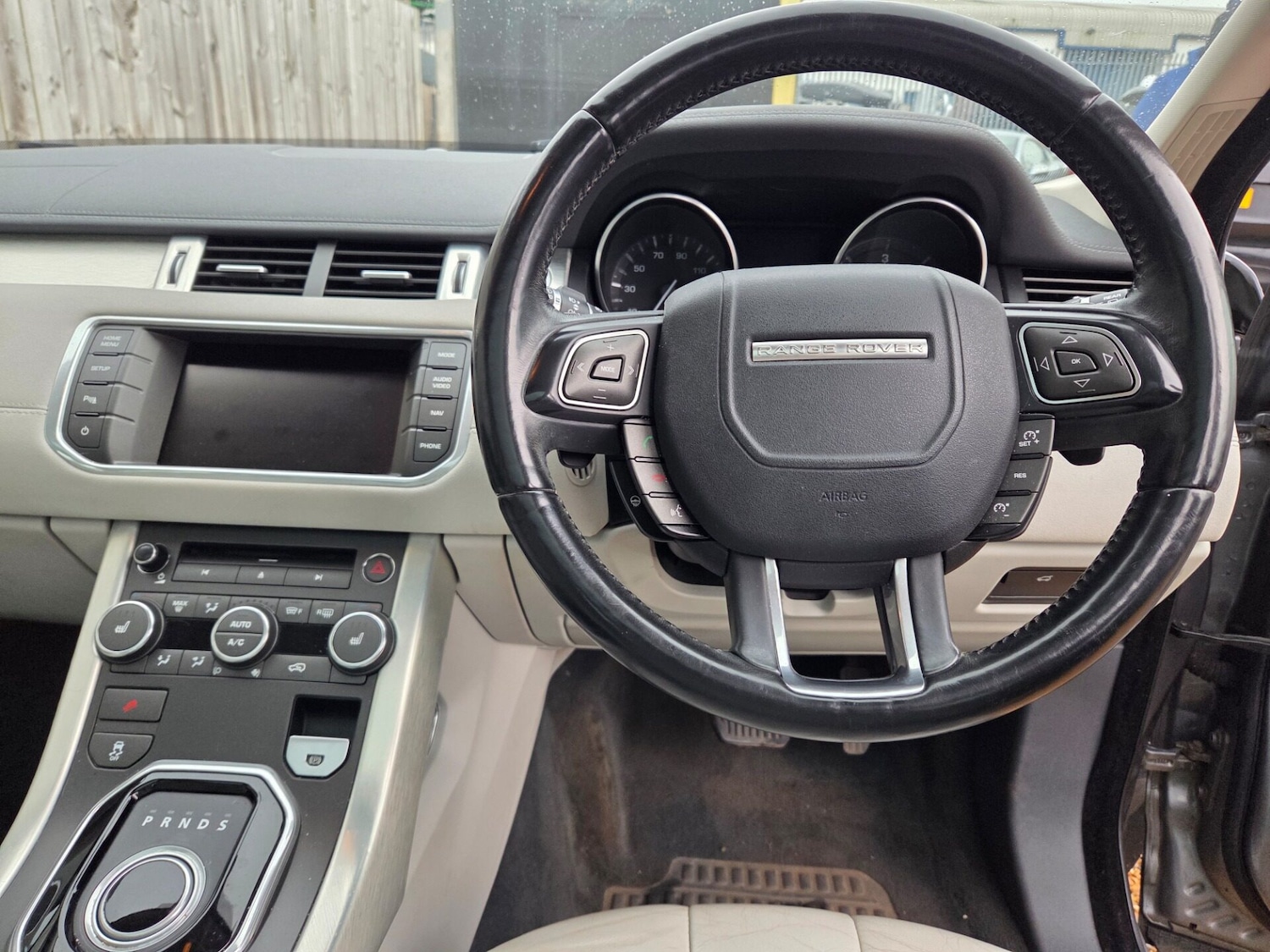 Used Land Rover Range Rover Evoque 2012 for sale - 76819806: Photo 9
