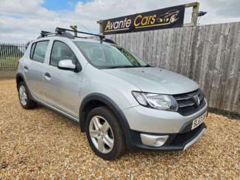 2013 - 1.5 dCi Laureate 5-Door