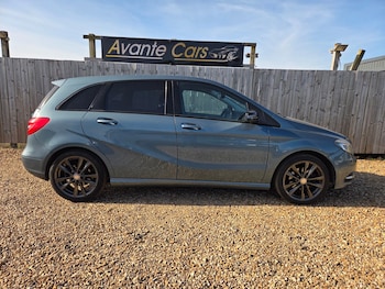 Used Mercedes-Benz B Class 2014 for sale - 78359888: Photo