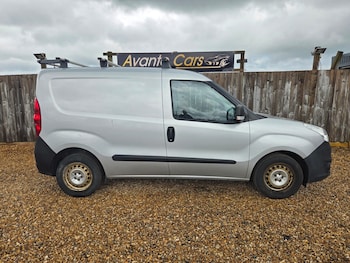 Used Vauxhall Combo 2018 for sale - 78778605: Photo