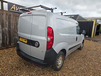 Used Vauxhall Combo 2018 for sale - 78778605: Photo