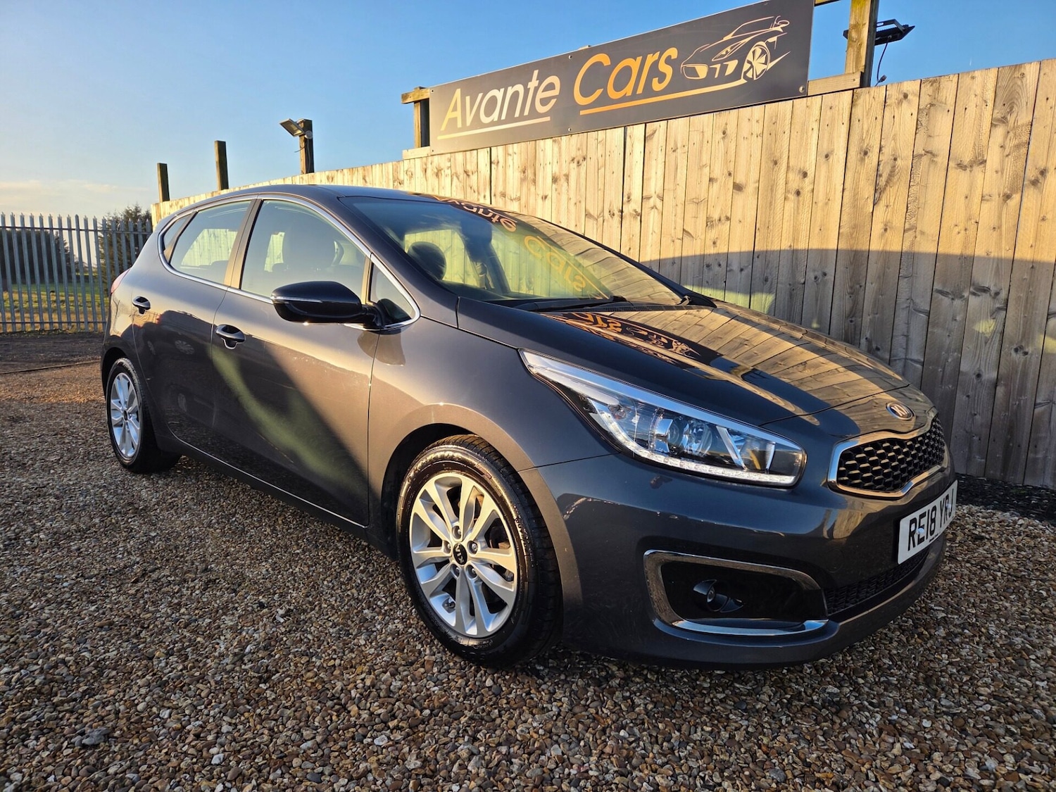 Used Kia Ceed 2018 for sale - 76783120: Photo 1