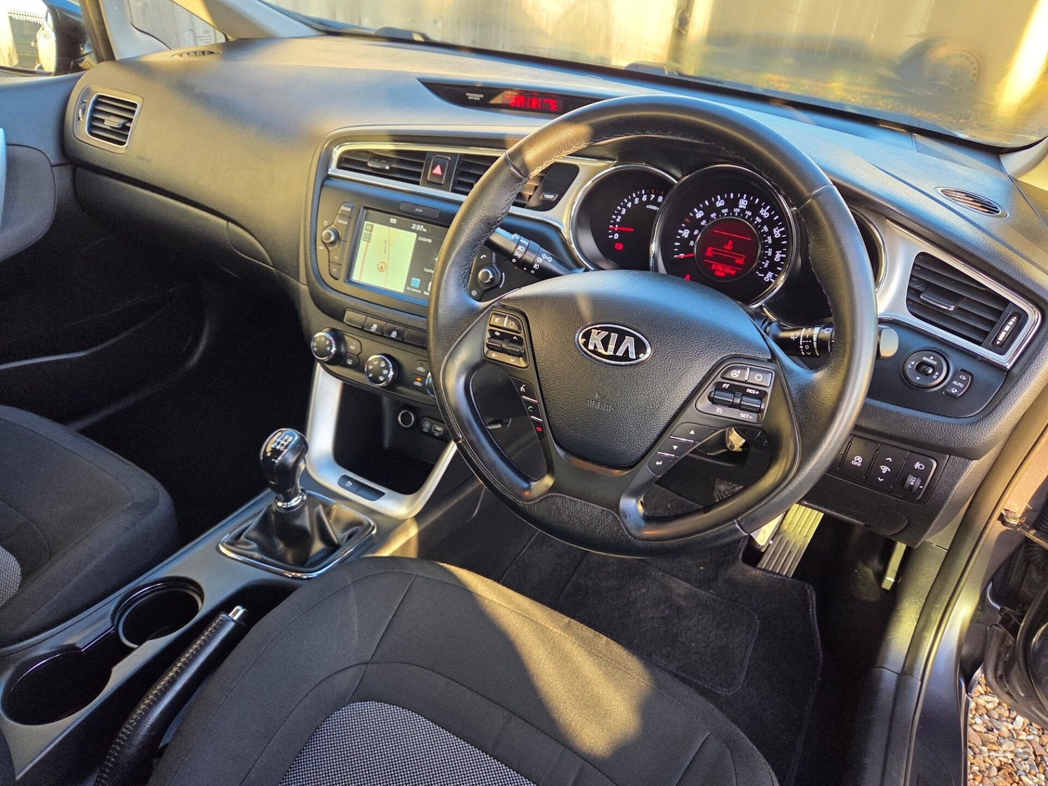 Used Kia Ceed 2018 for sale - 76783120: Photo 11