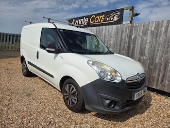 Used Vauxhall Combo 2015 for sale - 75561661: Photo