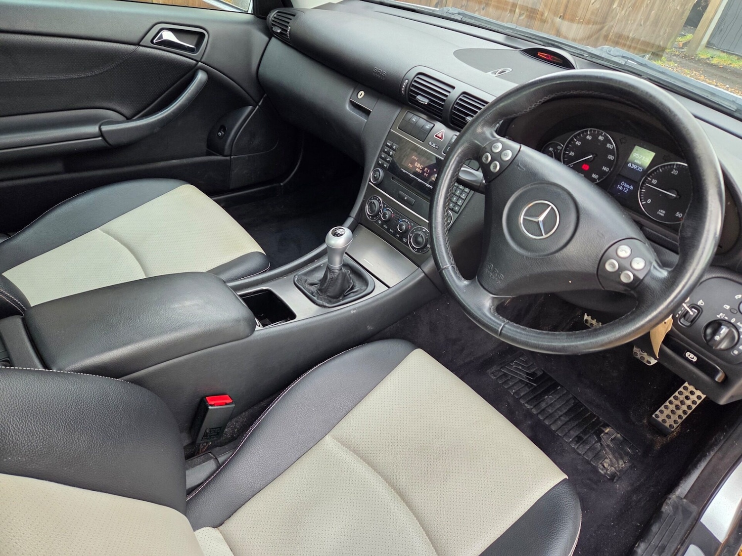 Used Mercedes-Benz C Class 2007 for sale - 77533809: Photo 11