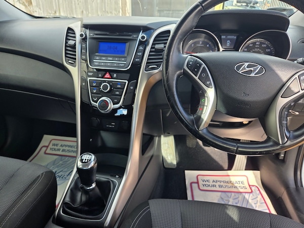 Used Hyundai i30 2015 for sale - 76037321: Photo 14